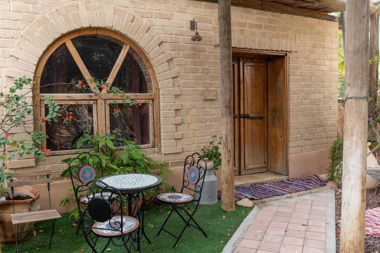 Desert Routes Inn Shvilim Ba Midbar Hazeva Buitenkant foto