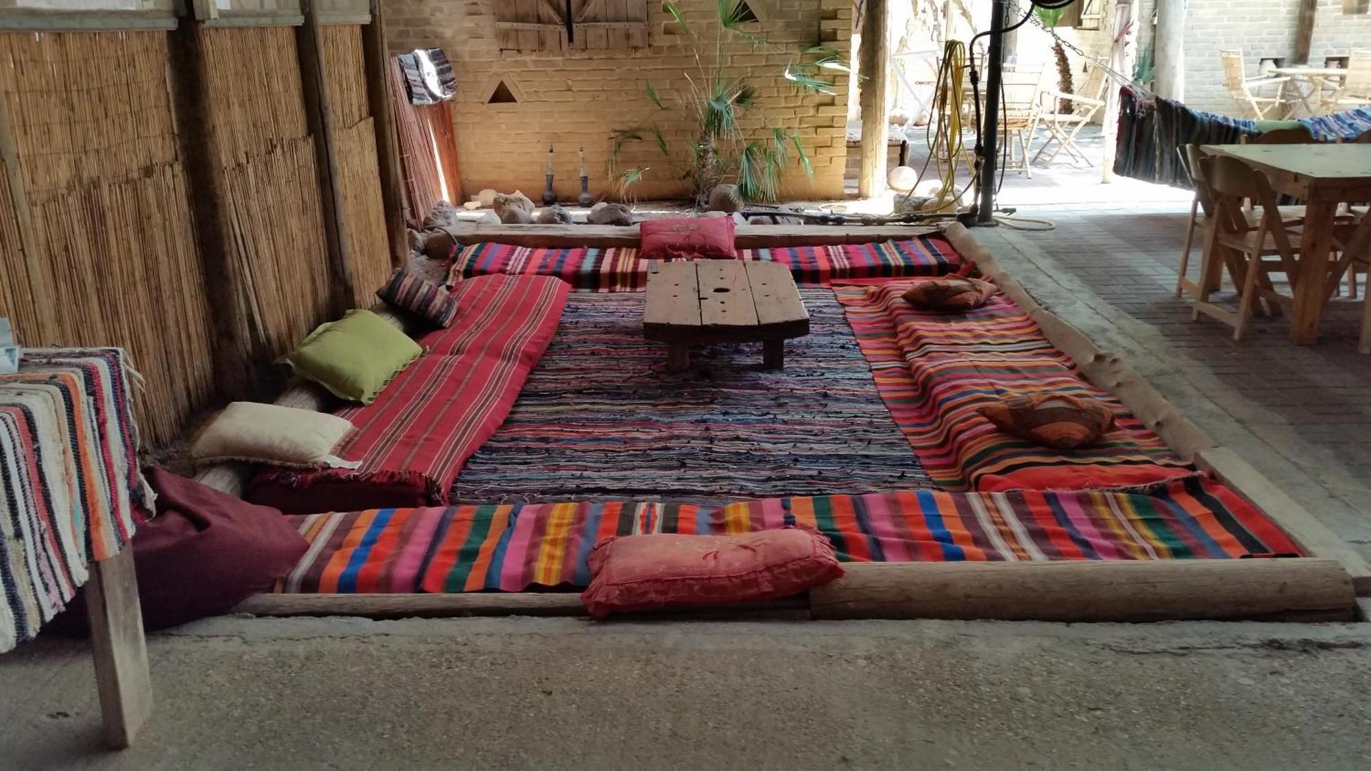 Desert Routes Inn Shvilim Ba Midbar Hazeva Buitenkant foto